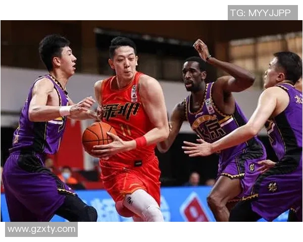 深圳篮球队进攻策略分析与得失评估探讨